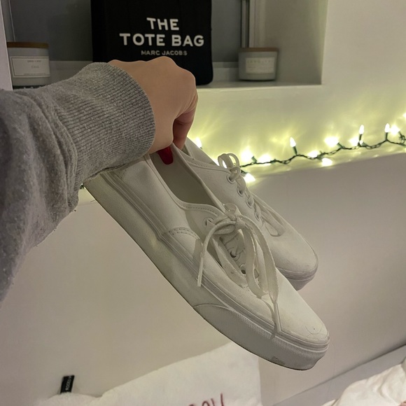 Vans shoes - Picture 2 of 4